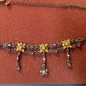 Striking vintage rhinestone necklace gold, yellow, & AB flowers